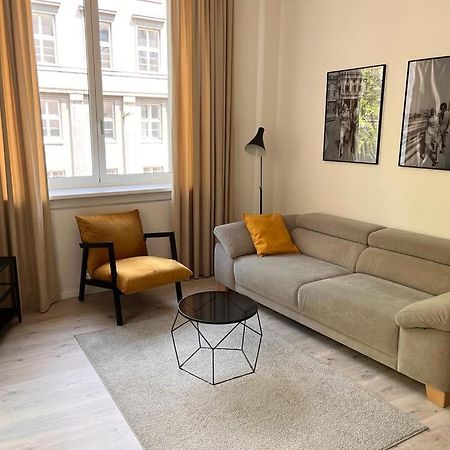 Skau Gajova Family Two Bedroom Apartment With A Terrace Free Parking Μπρατισλάβα Εξωτερικό φωτογραφία